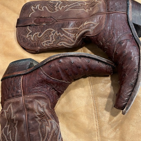 Lucchese Ostrich boots - Picture 3 of 8